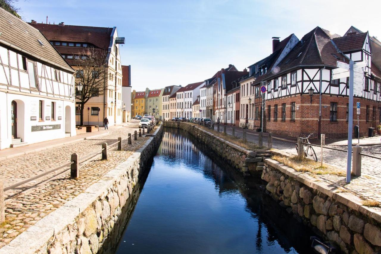 Ferienwohnung Am Alten Hafen Wismar Ngoại thất bức ảnh