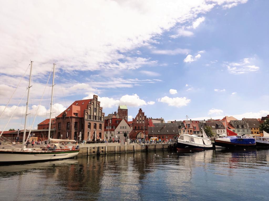 Ferienwohnung Am Alten Hafen Wismar Ngoại thất bức ảnh