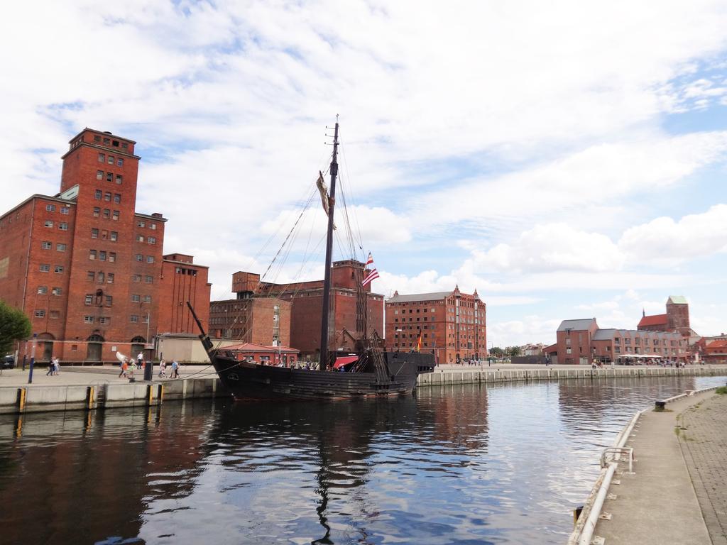 Ferienwohnung Am Alten Hafen Wismar Ngoại thất bức ảnh